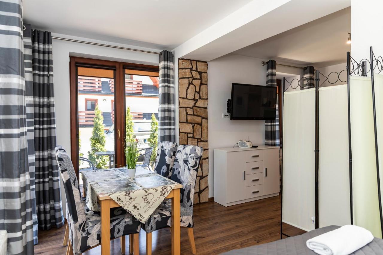 Udanypobyt Apartamenty Przy Dolinach E I F Kościelisko Esterno foto