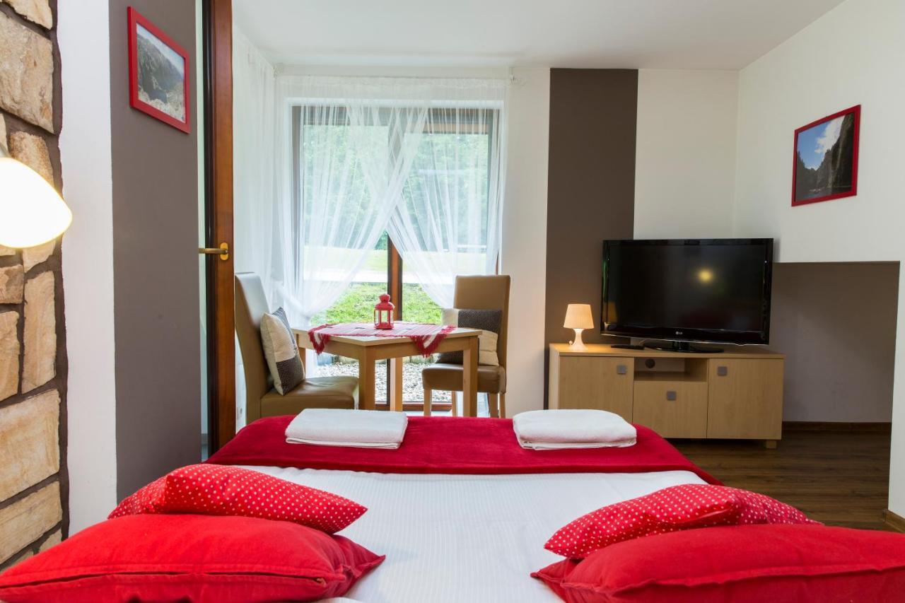 Udanypobyt Apartamenty Przy Dolinach E I F Kościelisko Esterno foto