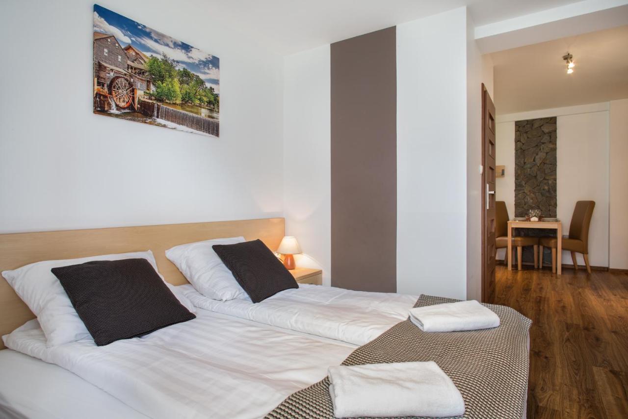 Udanypobyt Apartamenty Przy Dolinach E I F Kościelisko Esterno foto
