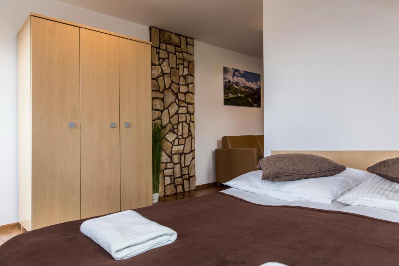 Udanypobyt Apartamenty Przy Dolinach E I F Kościelisko Esterno foto